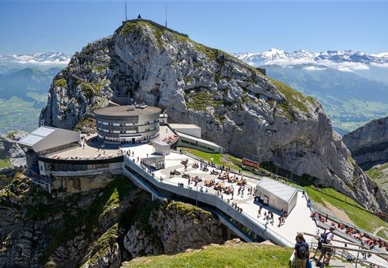 ALSASKO, ŠVÝCARSKO A BODAMSKÉ JEZERO za víny a poznáním do čtyř zemí s výjezdem na Dračí horu Pilatus! - 
