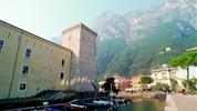 Vinařské oblasti Lago di Garda a opera ve Veroně