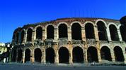 Vinařské oblasti Lago di Garda a opera ve Veroně