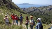 Mallorca s turistikou - nedotčená příroda a tradiční architektura