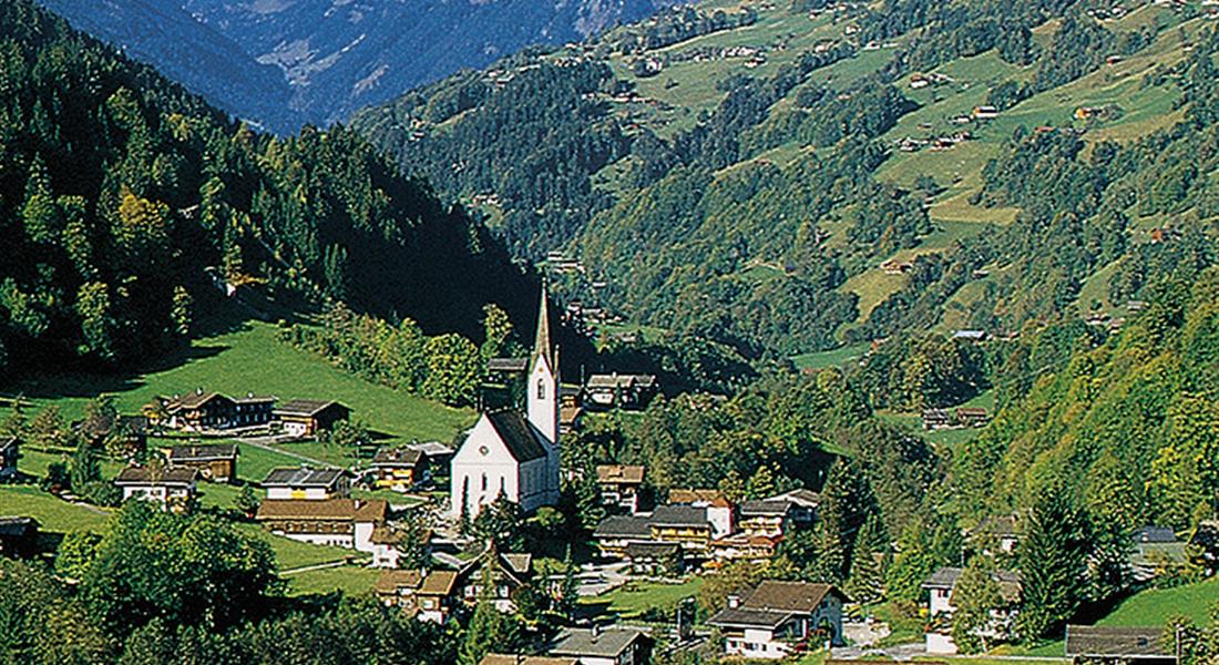 Alpské parky a střediska rakousko-švýcarského pomezí s kartou Montafon-Brandnertal