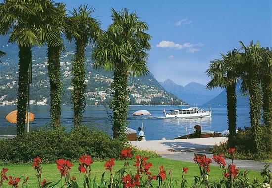 Vinice, palmy a jezera pod horskými štíty s jízdou Bernina Express a ledovcem Diavolezza