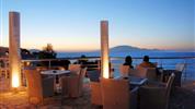 Tsamis Zante Hotel & Spa - večerní posezení s výhledem na moře