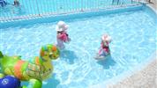 Planos - oddělená dětská část bazénu