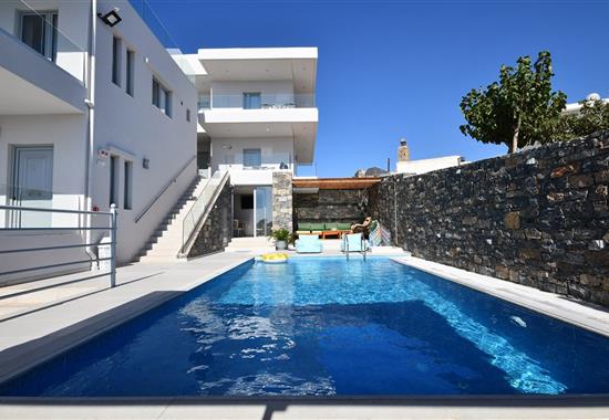 Asteri Suites