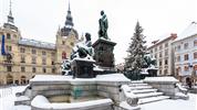 NEJKRÁSNĚJŠÍ ADVENTNÍ MĚSTA ZÁHŘEB A GRAZ  -	S KOUPÁNÍM V TERMÁLECH A DEGUSTACÍ VÍN