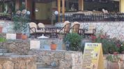 Electra - výběr z jídel a venkovní restaurace