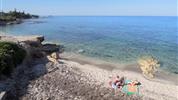 Hersonissos Maris - písečně skalnatá pláž kousek od hotelu