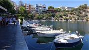 Mistral Bay - loďky Agios Nikolaos