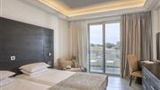 Ammos Resort - krásně zařízené pokoje s možností přistýlky