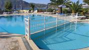 Ionikos - útulný rodinný hotel s bazénem