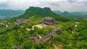 Přírodní skvosty severního Vietnamu - Bai Dinh pagoda