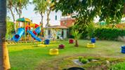 Clover Magic Garden Beach