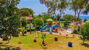 Clover Magic Garden Beach