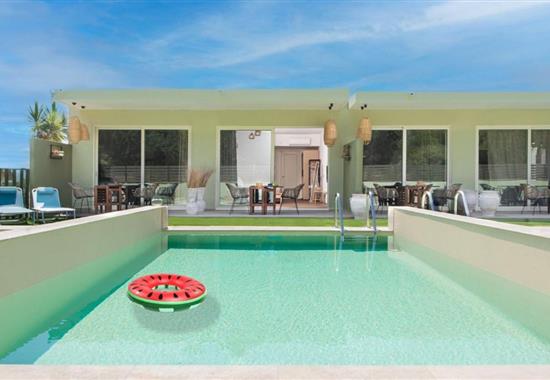 Theros Suites
