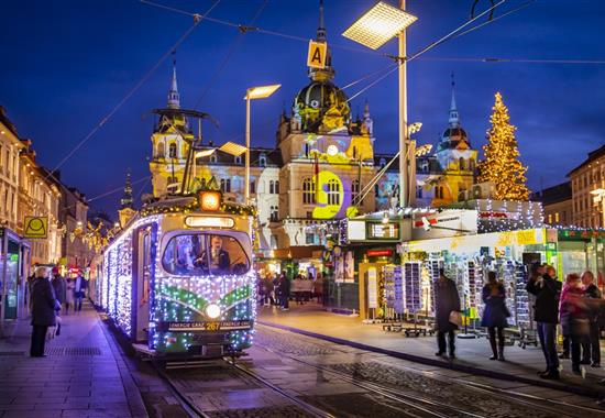 NEJKRÁSNĚJŠÍ ADVENTNÍ MĚSTA ZÁHŘEB A GRAZ  -	S KOUPÁNÍM V TERMÁLECH A DEGUSTACÍ VÍN
