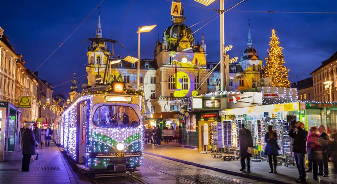 NEJKRÁSNĚJŠÍ ADVENTNÍ MĚSTA ZÁHŘEB A GRAZ  -	S KOUPÁNÍM V TERMÁLECH A DEGUSTACÍ VÍN