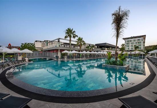 White City Resort