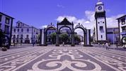 Azorské ostrovy - São Miguel a Flores – pěší turistika v květinovém ráji