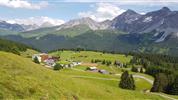 Švýcarsko letecky s panoramatickými vlaky Bernina Express a Ledovcový Express