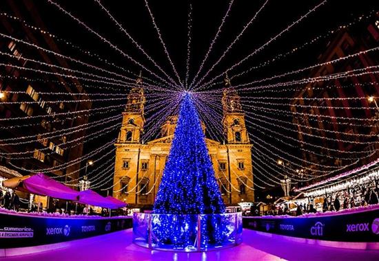 Advent v Budapešti a termály v Györu