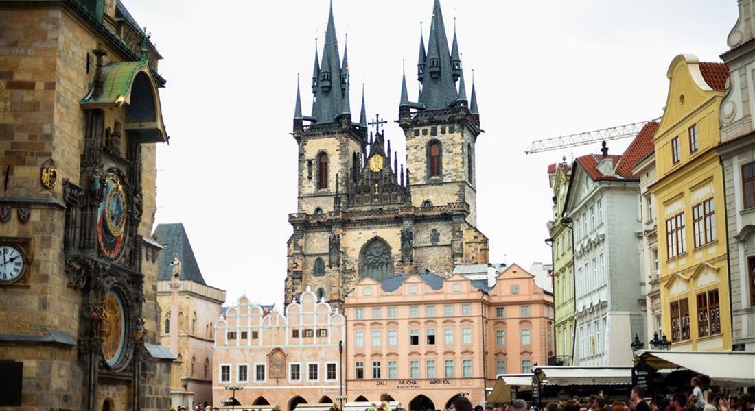 Prázdniny v Praze s výletem na Karlštejn a do "Ameriky"