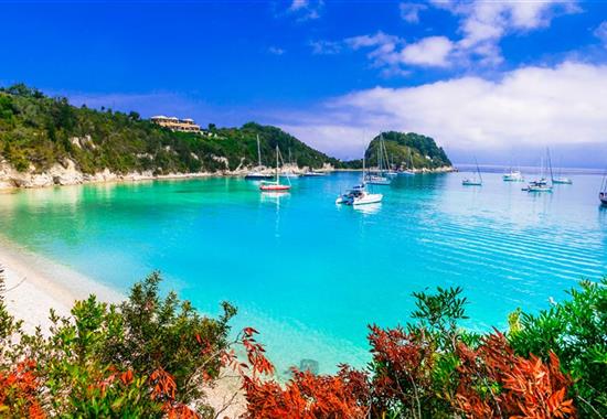 KORFU, PAXOS A PARGA s výlety do hor, k útesům i plavbou po moři - beze stravy