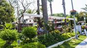 Sun Beach Park - krásná udržovaná zahrada hotelu