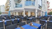 Cleopatra Golden Beach - venkovní posezení v restauraci