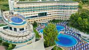 Water Planet Delux & Aquapark - hotel s panoramatickým výhledem a několika bazény