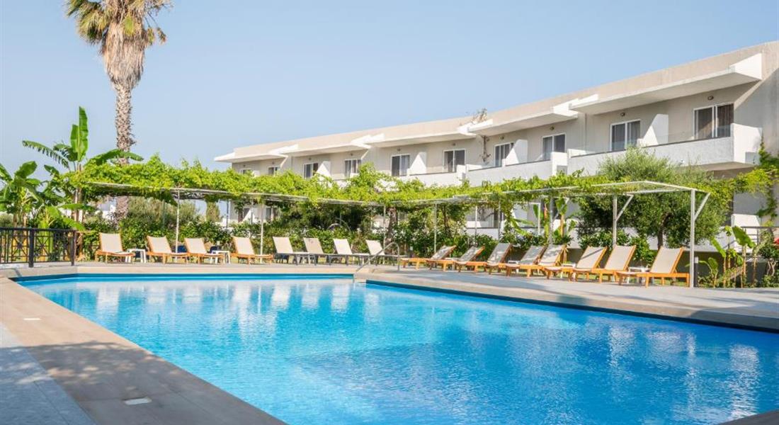 Costa Angela Seaside Resort